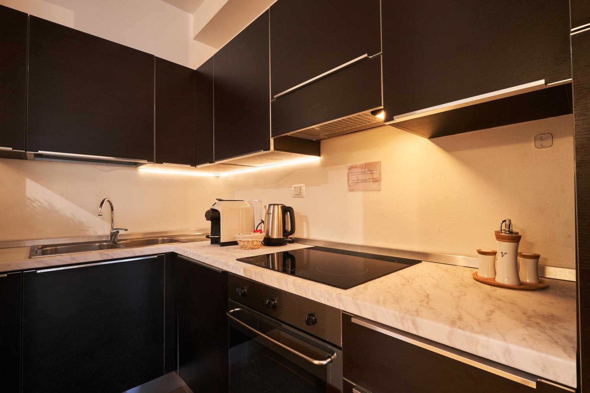Gallery Suite The Turin Center Apartment 5 Floor, Free Garage, Big Terrace Luaran gambar